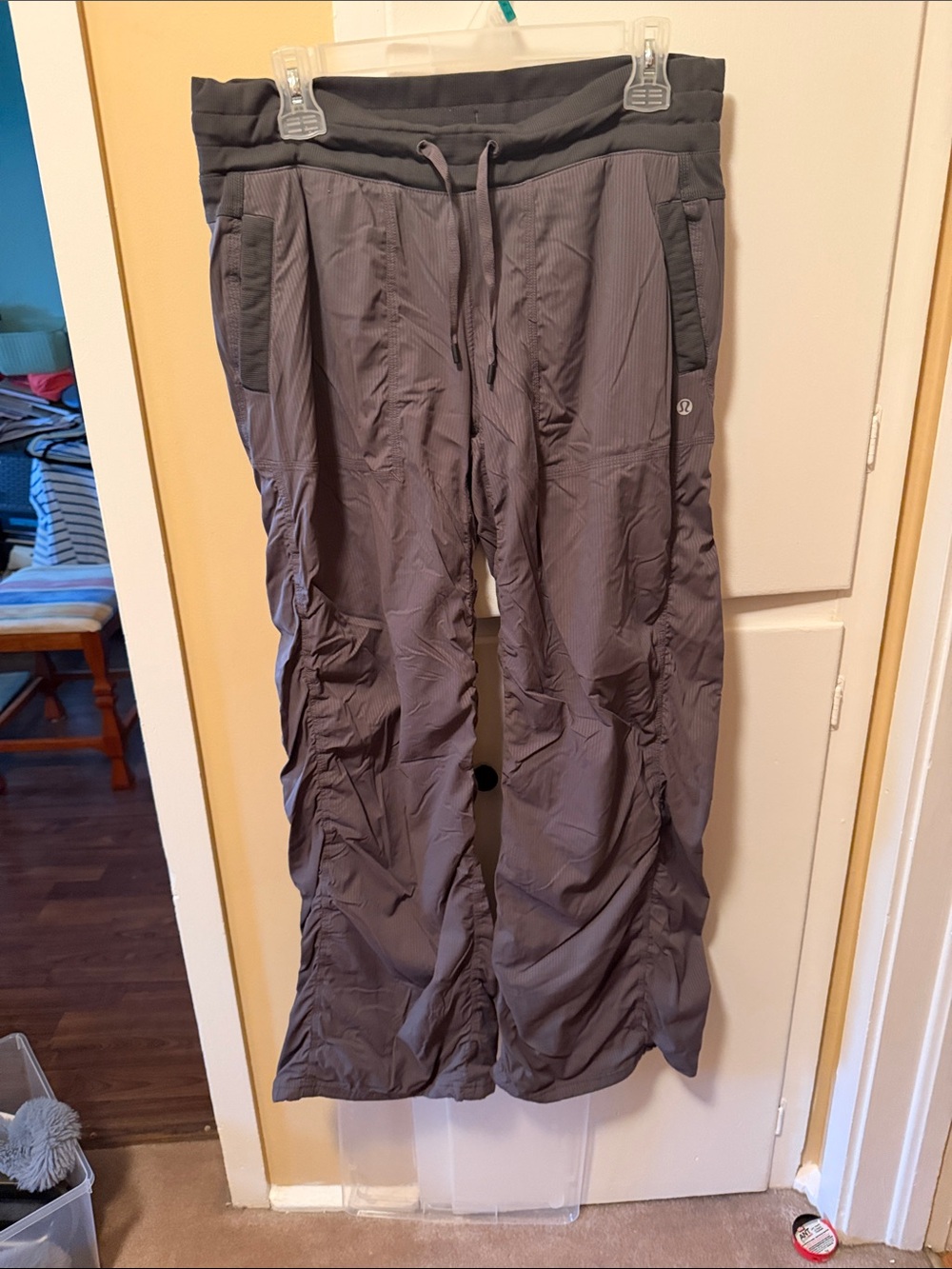 lululemon athletica Women’s Lined Charcoal Drawstring Jogger Pants Size 10